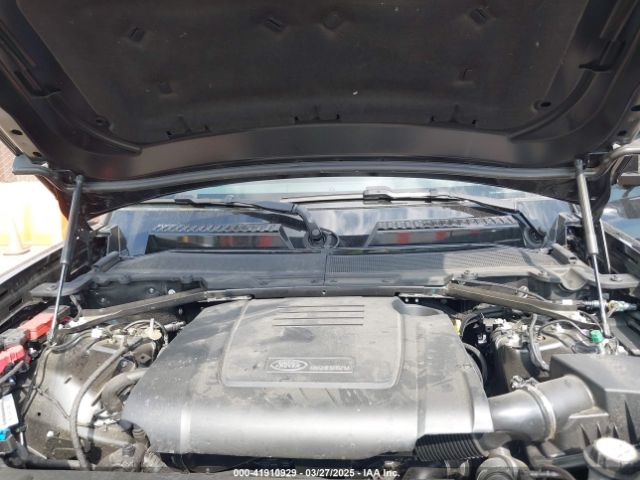 SALEJ7EX8S2357959 Land Rover Defender 110 P300