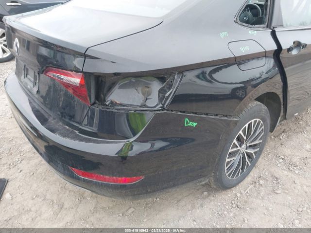 3VWE57BU1KM245385 Volkswagen Jetta 1.4t Sel