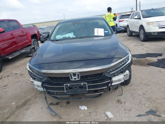 1HGCV1F42NA005637 Honda Accord Sport Special Edition