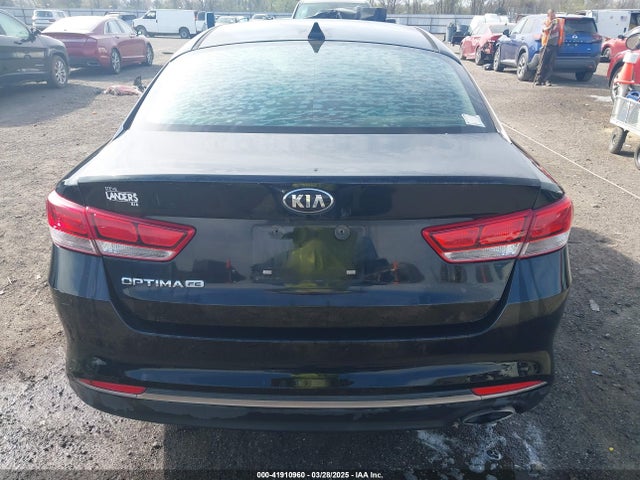 5XXGT4L35GG039310 KIA Optima Lx