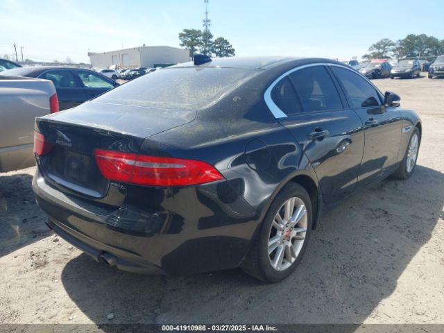 SAJAD4FX5JCP22618 Jaguar Xe 25t Premium