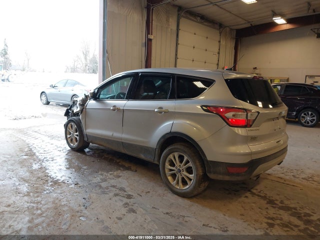1FMCU9G93HUB30994 Ford ESCAPE SE