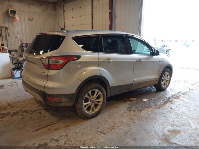 1FMCU9G93HUB30994 Ford ESCAPE SE