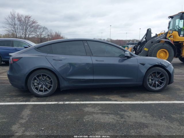 5YJ3E1EB9NF206943 Tesla Model 3 Long Range Dual Motor All-wheel Drive