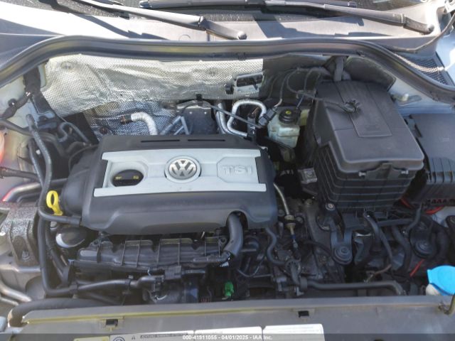 WVGUV7AXXHK030495 Volkswagen Tiguan 2.0t Sport