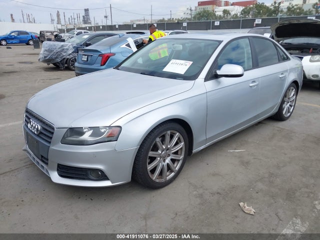 2011 AUDI A4 WAUAFAFLXBN050479 Photo 1