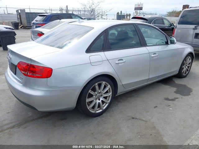 2011 AUDI A4 WAUAFAFLXBN050479 Photo 3