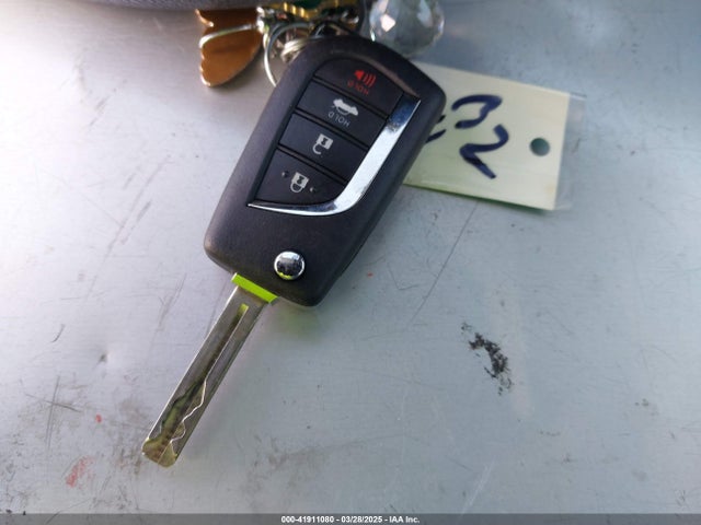 5YFB4MDE5RP164406 Toyota COROLLA LE