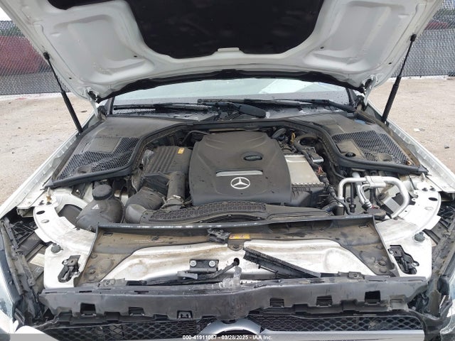55SWF4JB1JU237940 Mercedes-Benz C 300