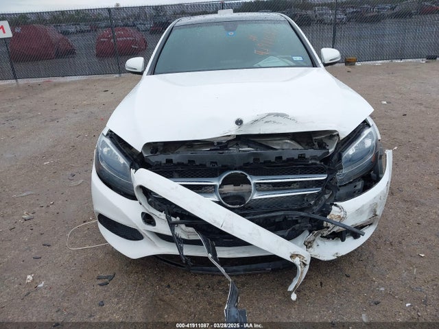 55SWF4JB1JU237940 Mercedes-Benz C 300