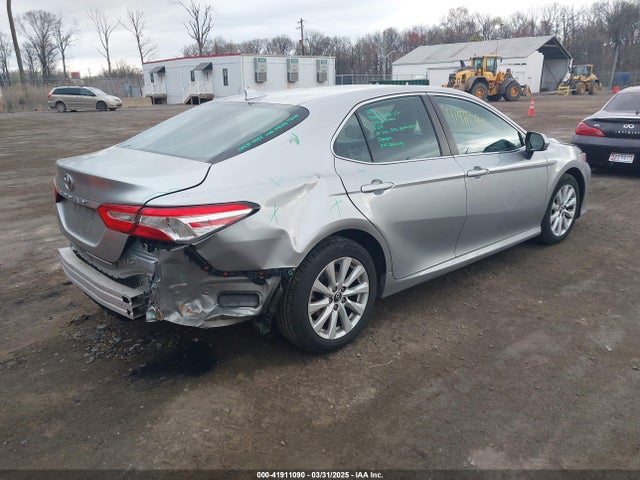 4T1B11HK9KU851075 Toyota CAMRY LE