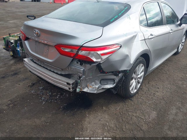 4T1B11HK9KU851075 Toyota CAMRY LE