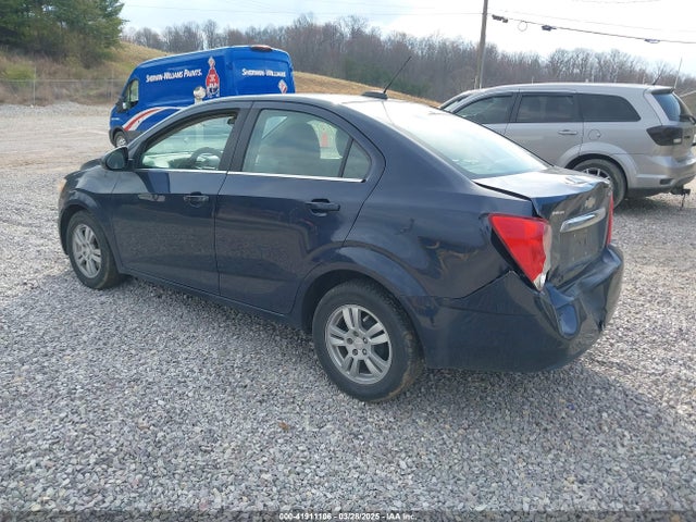 1G1JC5SH2F4114880 Chevrolet Sonic Lt Auto