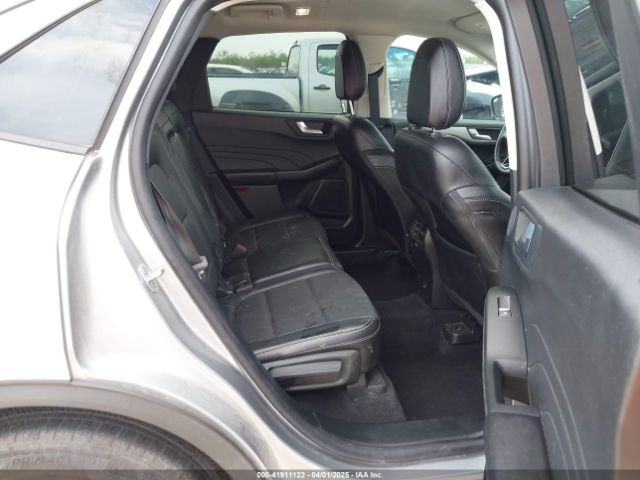 1FMCU0H64NUA09189 Ford ESCAPE SEL