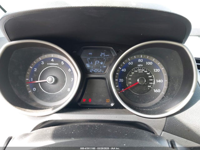 KMHDH4AE7FU385081 Hyundai ELANTRA SE