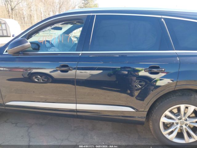 WA1LAAF79HD020038 Audi Q7 3.0t Premium