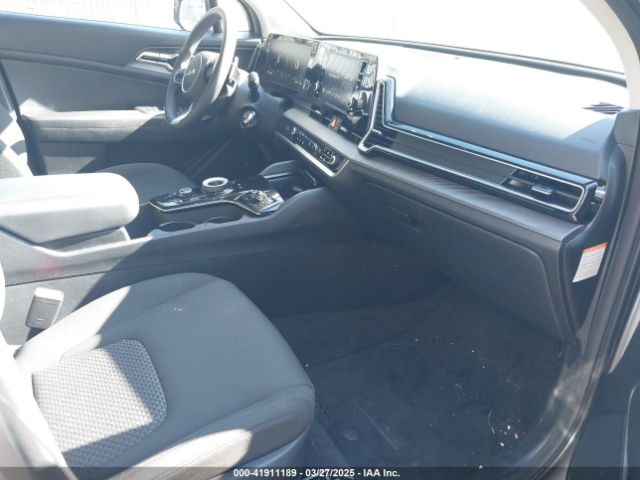 KNDPUCAG8P7083839 KIA Sportage Hybrid Lx