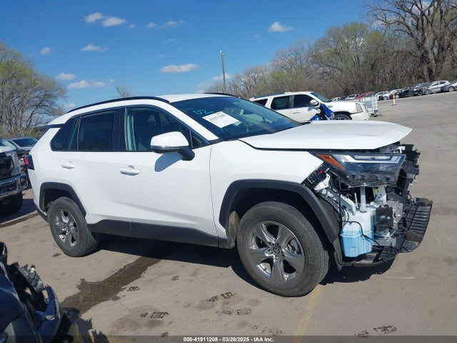 Toyota Rav4 Xle 2024 2T3W1RFV5RW328327 Image 14
