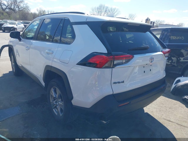 Toyota Rav4 Xle 2024 2T3W1RFV5RW328327 Image 3