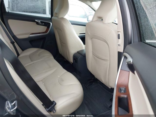 YV440MDU1H2018686 Volvo Xc60 T5 Inscription
