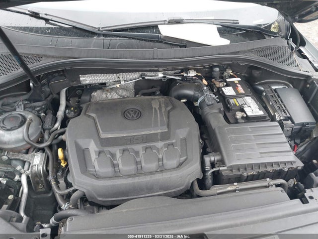 3VV0B7AX1KM046808 Volkswagen Tiguan 2.0t S