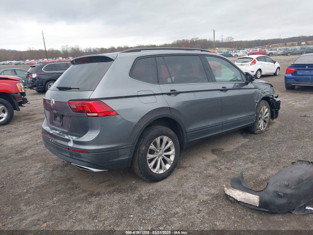 3VV0B7AX1KM046808 Volkswagen Tiguan 2.0t S