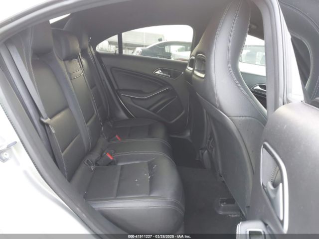 WDDSJ4EB3KN740161 Mercedes-Benz CLA 250