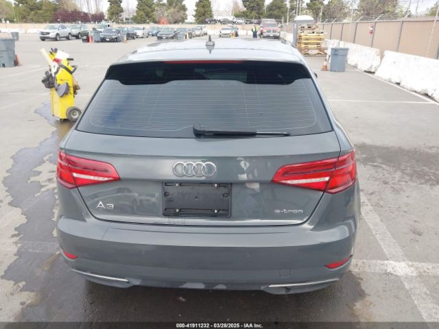 WAUSPBFFXHA126784 Audi A3 E-tron 1.4t Premium