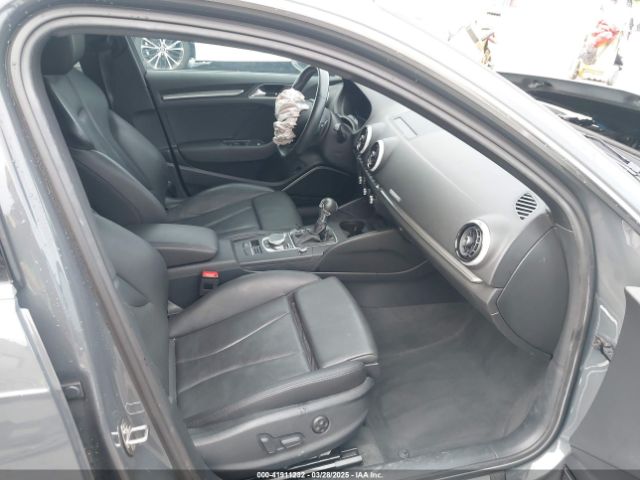 WAUSPBFFXHA126784 Audi A3 E-tron 1.4t Premium