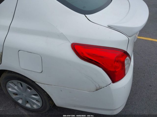 3N1CN7AP7KL800693 Nissan Versa 1.6 Sv