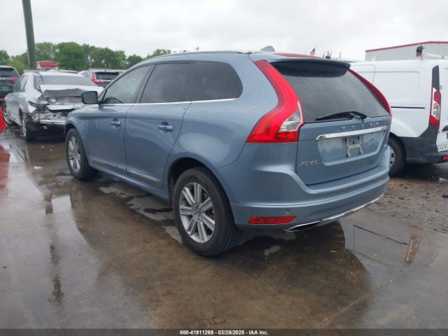 2017 VOLVO XC60 YV440MDU4H2156934 Photo 2