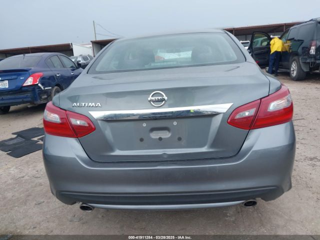 1N4AL3AP1JC227423 Nissan Altima 2.5 S