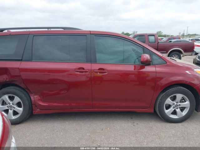 5TDKZ3DC6LS074531 Toyota SIENNA LE