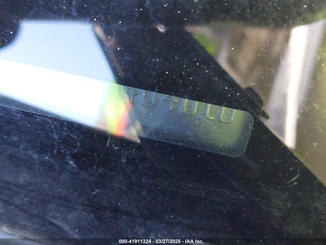 41911324 :رقم المزاد ، JN1BV7ARXFM404010 vin ، 2015 Infiniti Q50 Premium/sport مزاد بيع