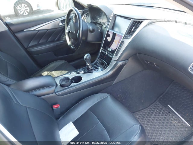 41911324 :رقم المزاد ، JN1BV7ARXFM404010 vin ، 2015 Infiniti Q50 Premium/sport مزاد بيع