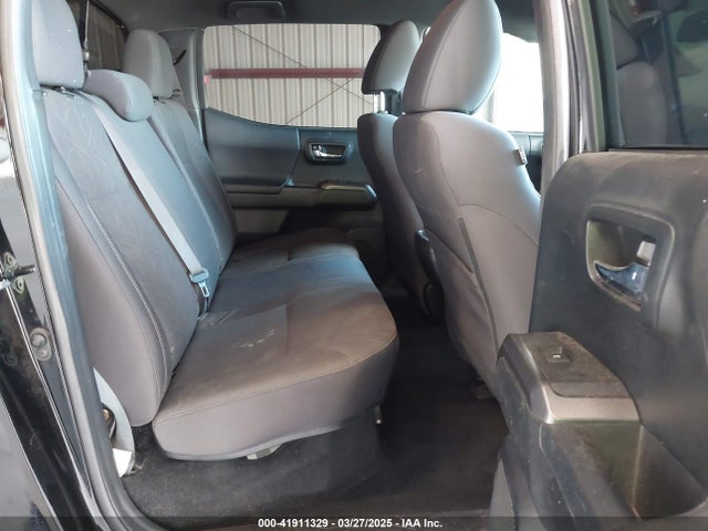 5TFCZ5AN8GX020900 Toyota Tacoma Trd Sport