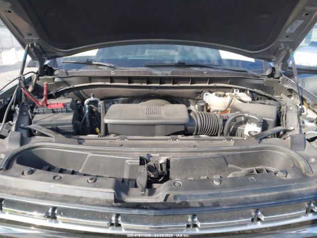 1GNSKFKD2NR138333 Chevrolet Suburban 4wd Premier