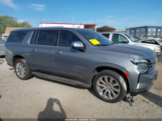 1GNSKFKD2NR138333 Chevrolet Suburban 4wd Premier