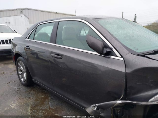 2C3CCAAG7FH922649 Chrysler 300 Limited