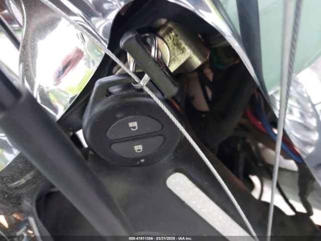 2015 INDIAN MOTORCYCLE CO. CHIEF 56KCCVAA6F3328162 Photo 10