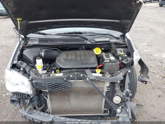 2C4RDGBG5KR664866 Dodge Grand Caravan Se