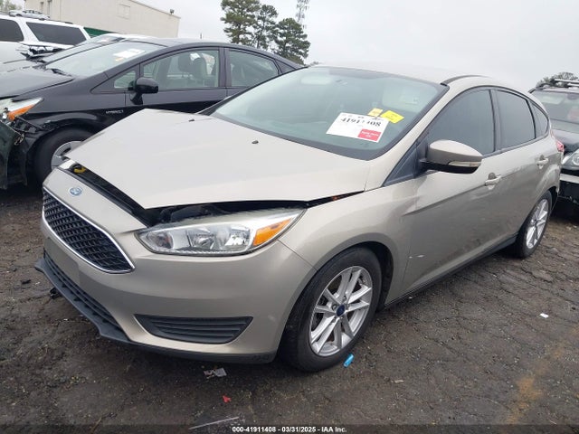 1FADP3K21GL330998 Ford FOCUS SE