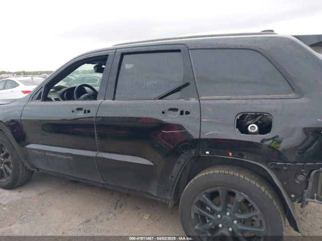 1C4RJEAG5NC153170 Jeep Grand Cherokee Wk Laredo X 4x2