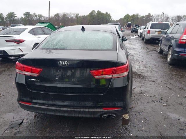 5XXGT4L38JG271181 KIA Optima Lx