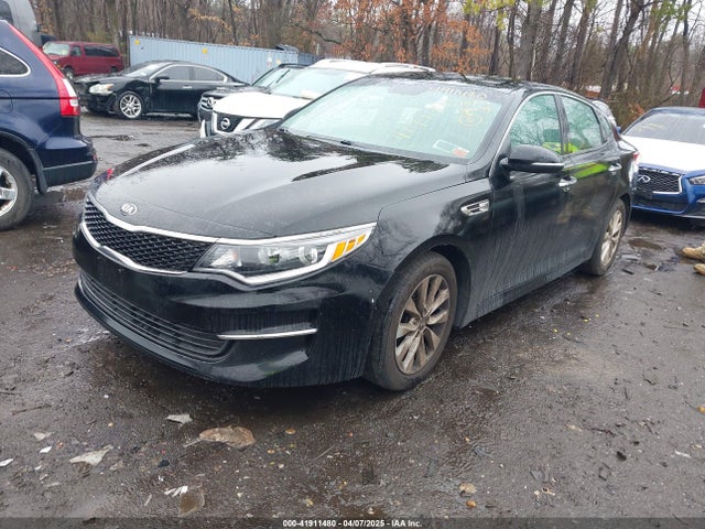 5XXGT4L38JG271181 KIA Optima Lx