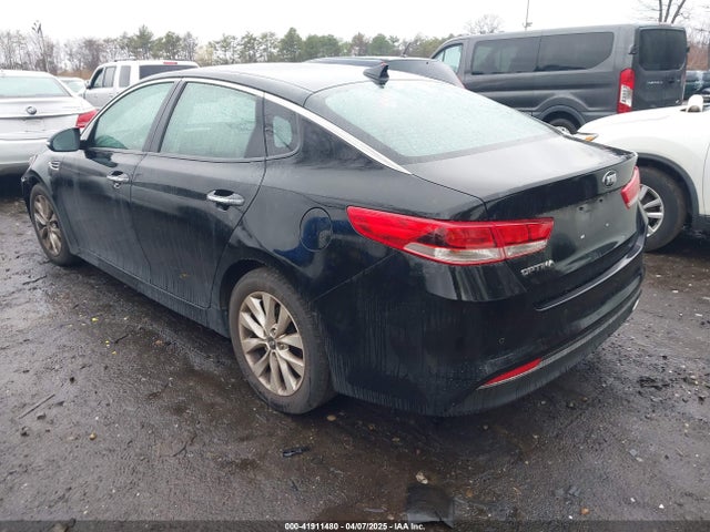 5XXGT4L38JG271181 KIA Optima Lx