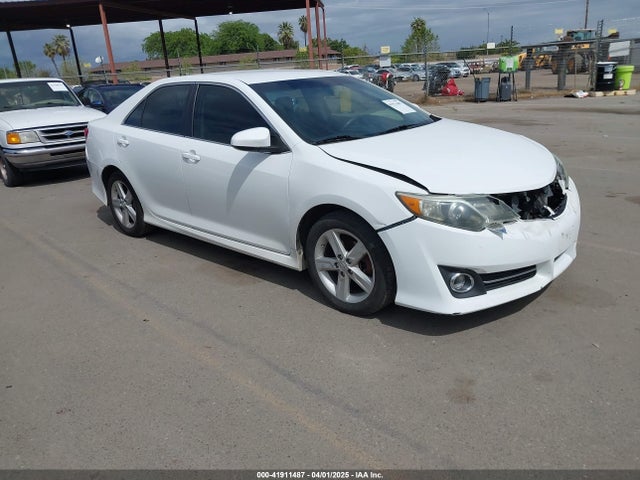 2013 Toyota Camry Se მანქანა იყიდება აუქციონზე, vin: 4T1BF1FKXDU266416, აუქციონის ნომერი: 41911487