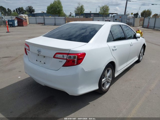 2013 Toyota Camry Se მანქანა იყიდება აუქციონზე, vin: 4T1BF1FKXDU266416, აუქციონის ნომერი: 41911487