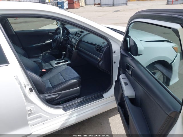 2013 Toyota Camry Se მანქანა იყიდება აუქციონზე, vin: 4T1BF1FKXDU266416, აუქციონის ნომერი: 41911487