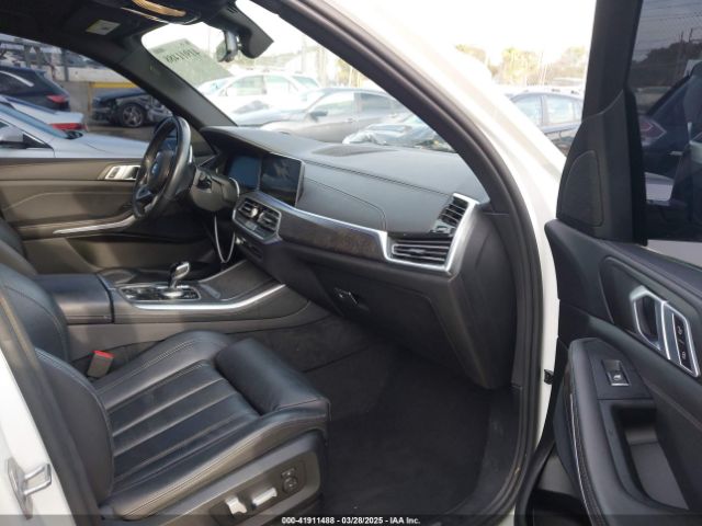 5UXCR4C04N9J96824 BMW X5 Sdrive40i